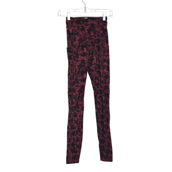 1st Phorm Pants - 1st Phorm Red/Black Print Legging Size S